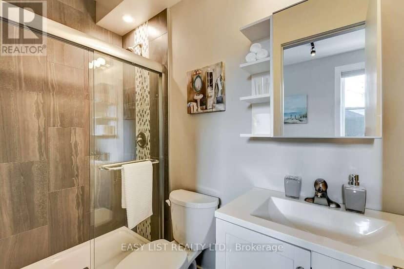 203-205 Marier Avenue — photo 21 of 39