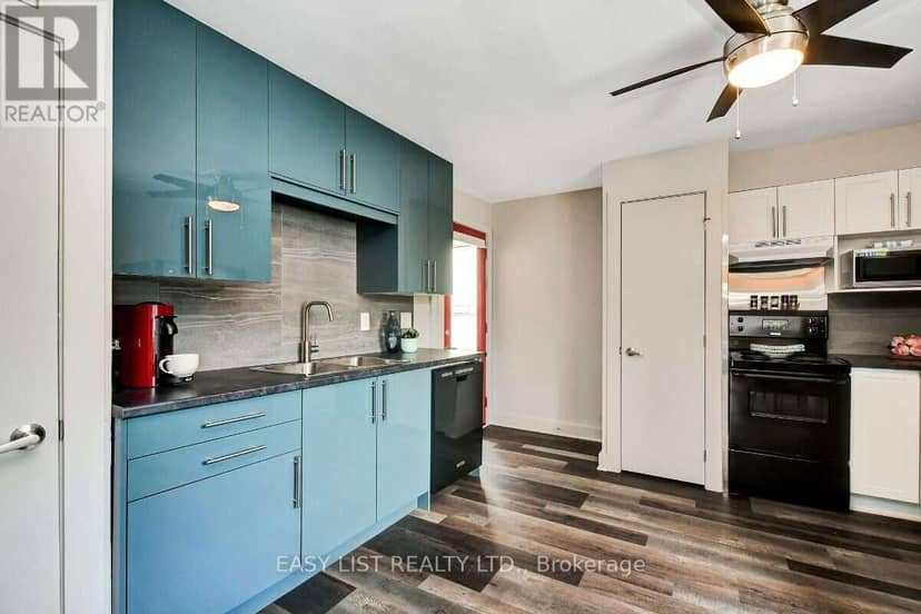 203-205 Marier Avenue — photo 28 of 39