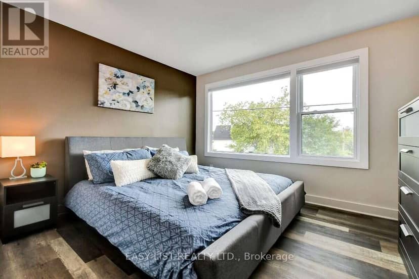 203-205 Marier Avenue — photo 30 of 39