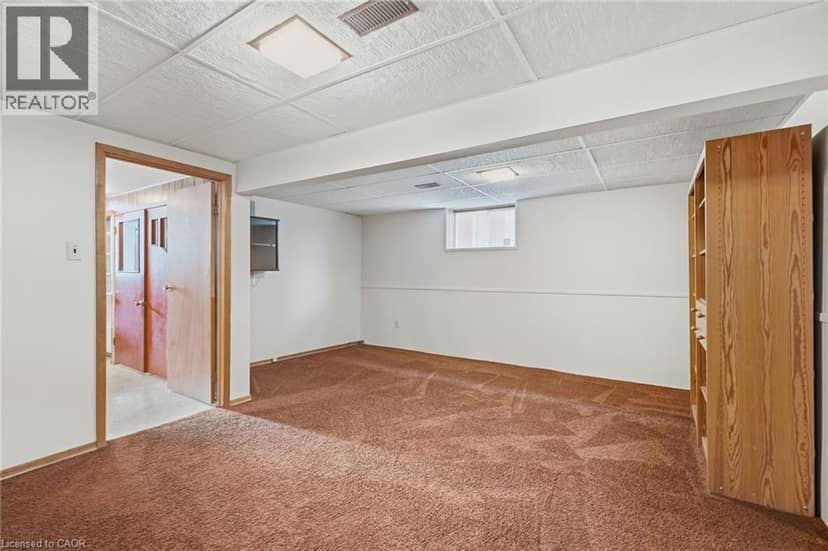 36 ALGONQUIN Court — photo 32 of 40