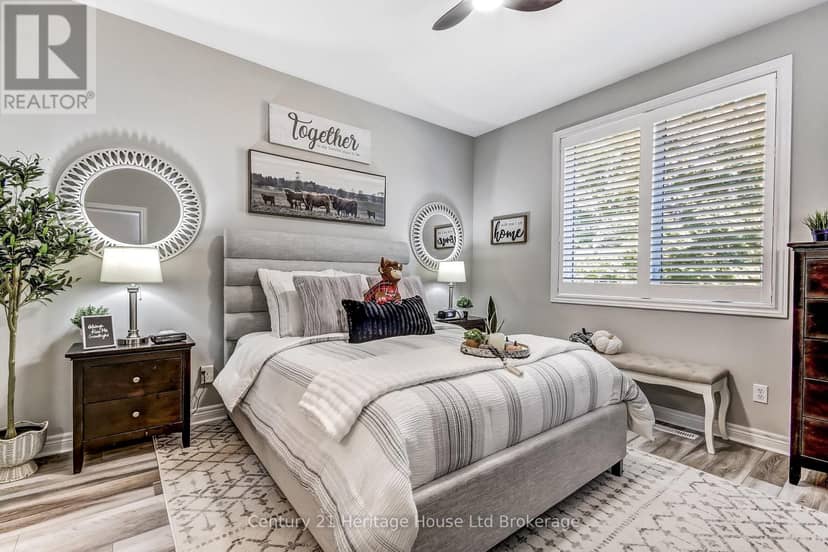 1 - 19 Anderson Street — photo 11 of 27