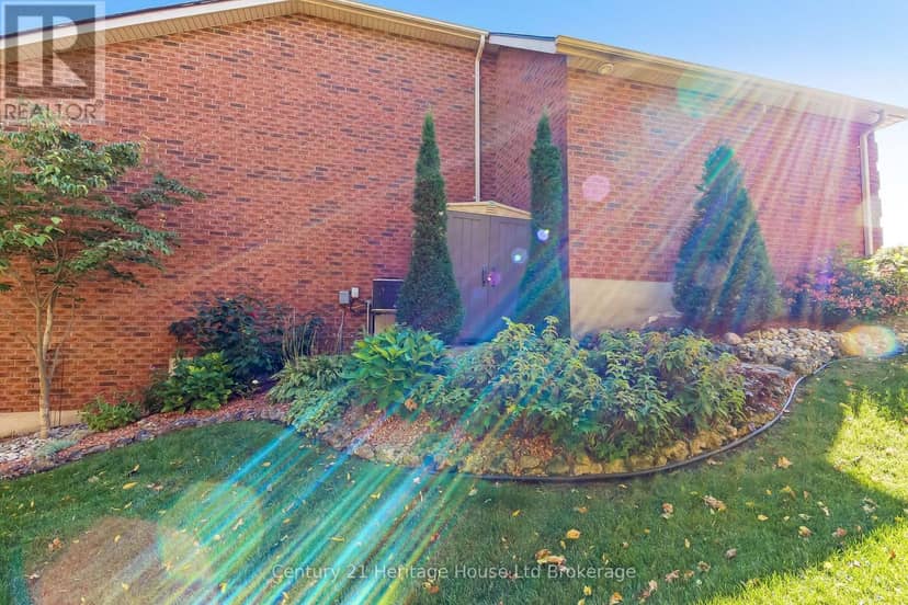 1 - 19 Anderson Street — photo 24 of 27