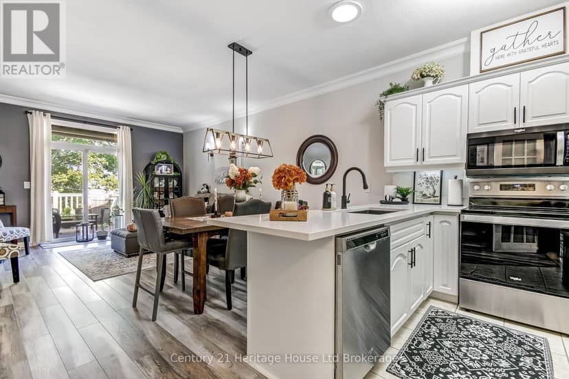 1 - 19 Anderson Street — photo 5 of 27