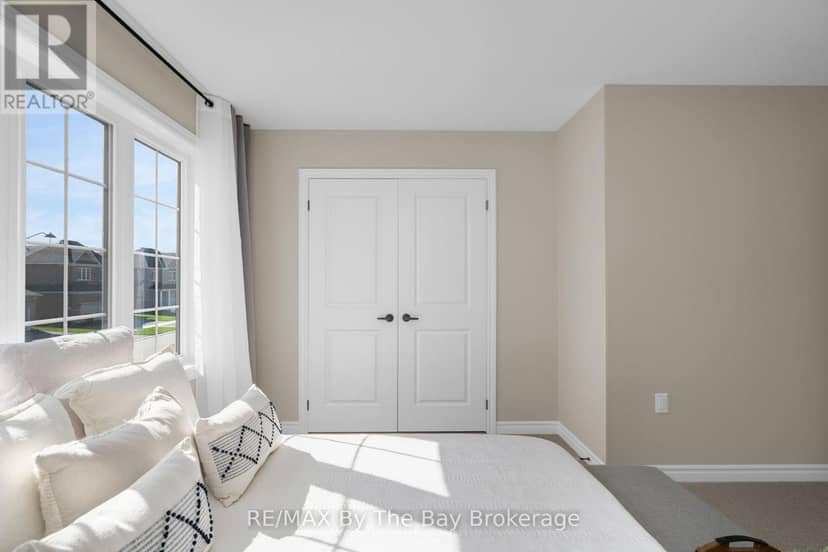 214 Cubitt Street — photo 26 of 33
