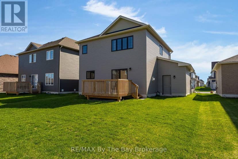 214 Cubitt Street — photo 33 of 33
