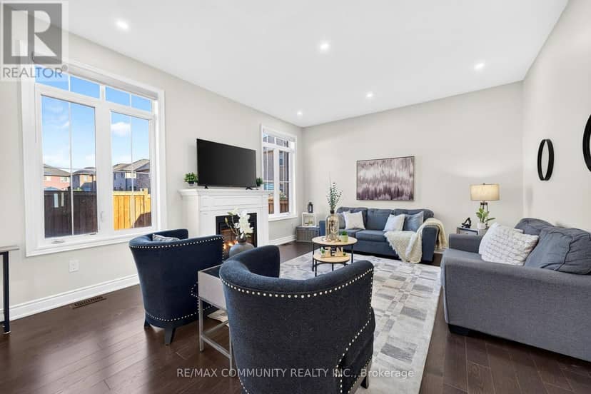 144 Auckland Drive — photo 16 of 40