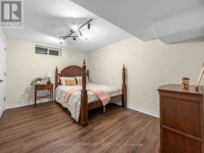 38 Robmar Street — photo 33 of 39