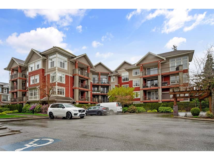 405A 45595 TAMIHI WAY, Garrison Crossing, Chilliwack