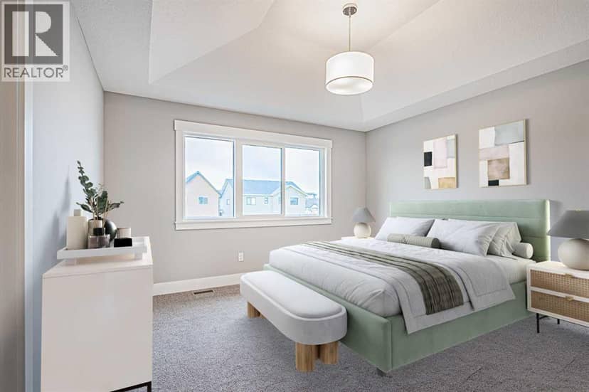 925 Reynolds Lane SW, Airdrie, photo 2