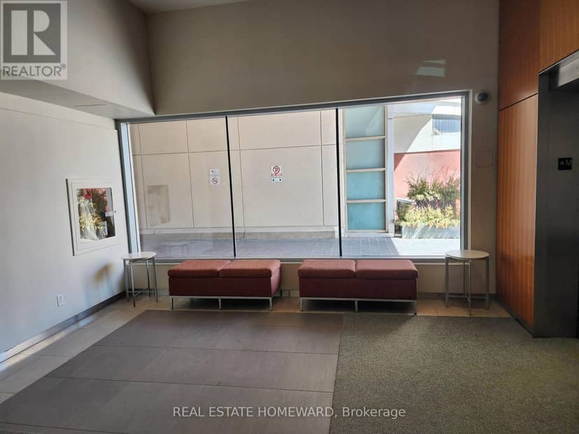 419 - 222 The Esplanade — photo 3 of 30
