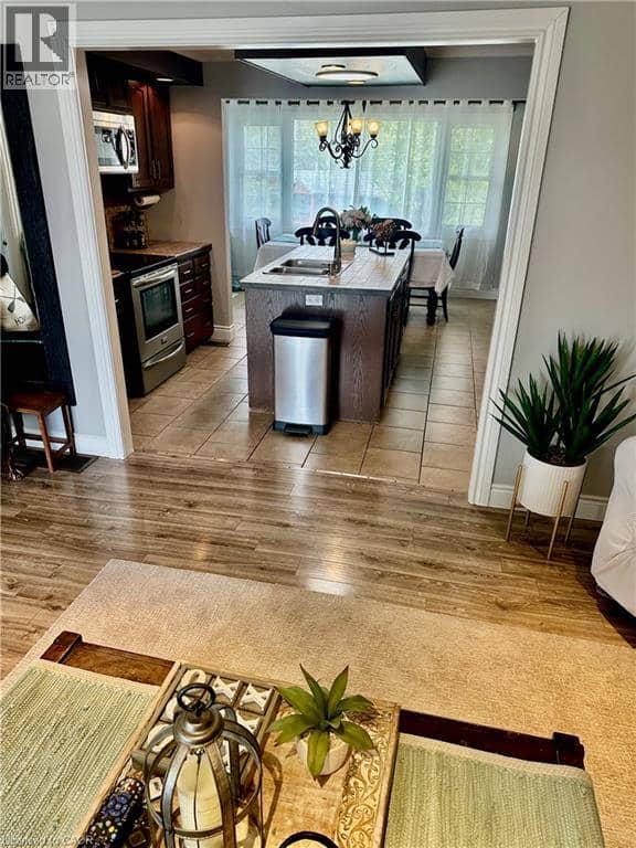 11 LAKE Avenue — photo 18 of 33