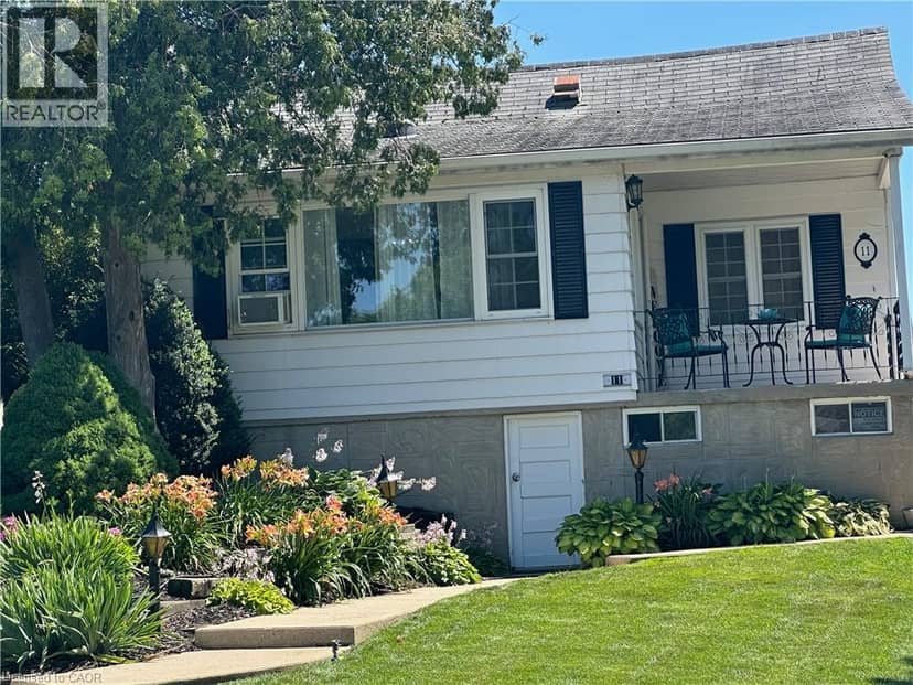 11 LAKE Avenue — photo 26 of 33