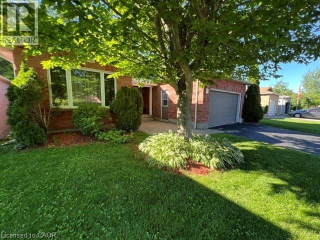 1029 DINA Crescent — photo 1 of 30