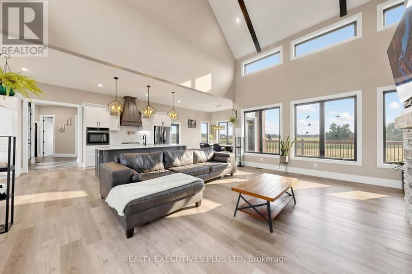 16 Cambray Road — photo 14 of 40