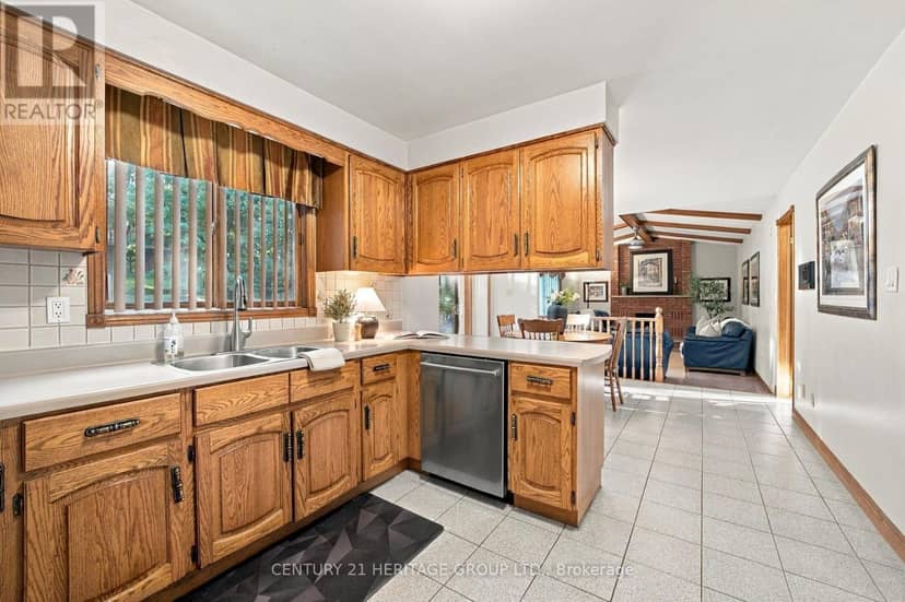 144 Lovers Lane — photo 14 of 40