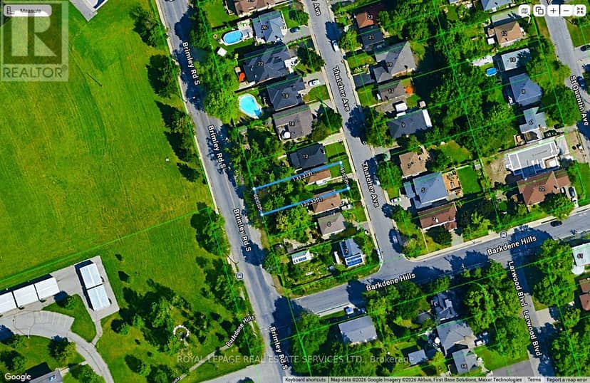 10 Thatcher Avenue — photo 4 of 29