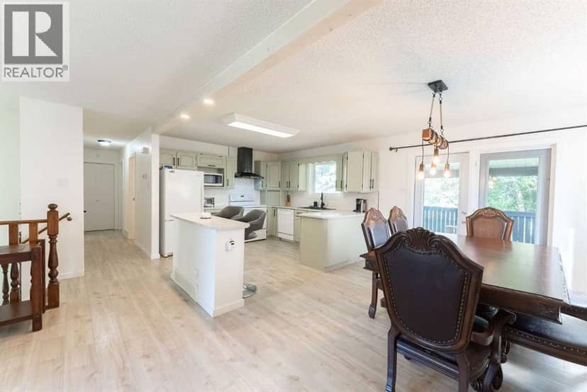 4513 Harvest Green, Taber, photo 4