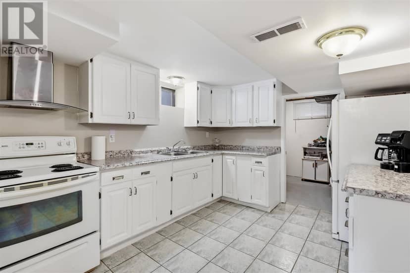371 Doncaster RD — photo 24 of 40