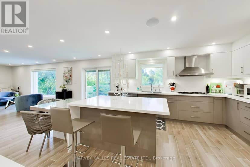 17 Cynthia Crescent — photo 16 of 40