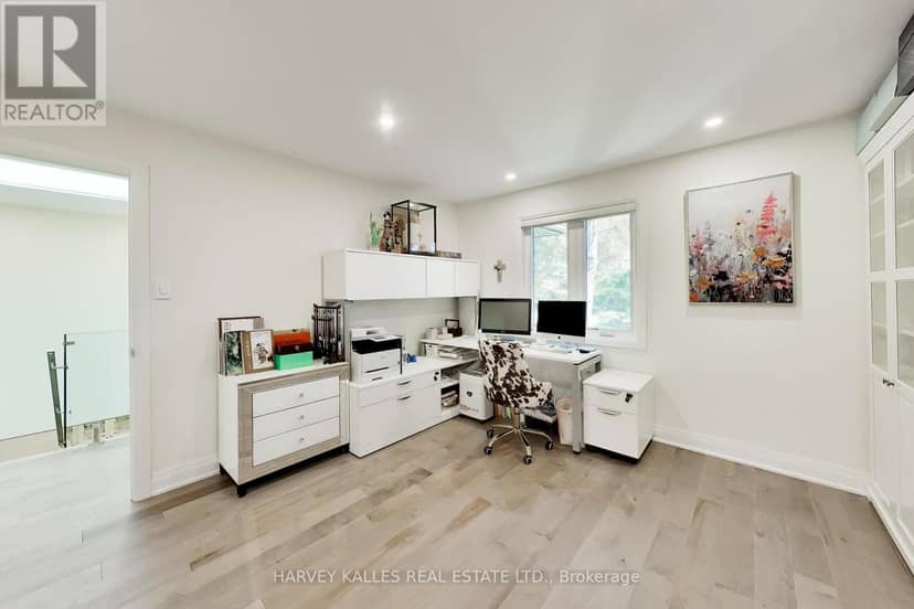17 Cynthia Crescent — photo 29 of 40