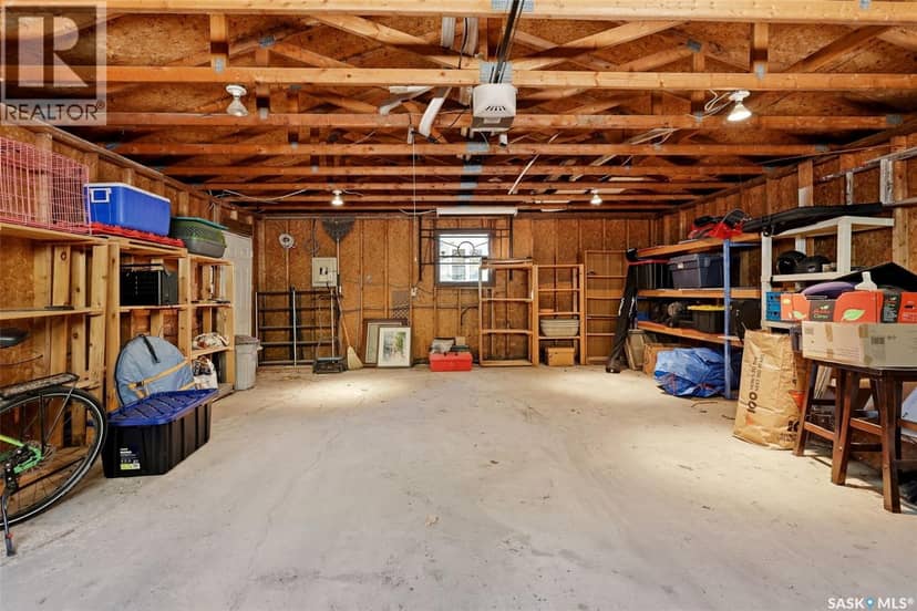 2917 Robinson STREET — photo 34 of 35