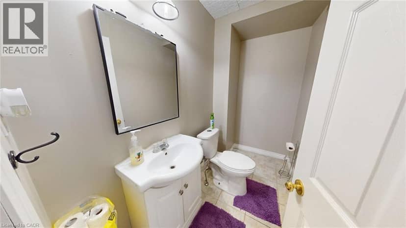 22 EMILIE Street — photo 6 of 14