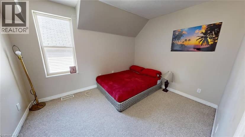 22 EMILIE Street — photo 9 of 14