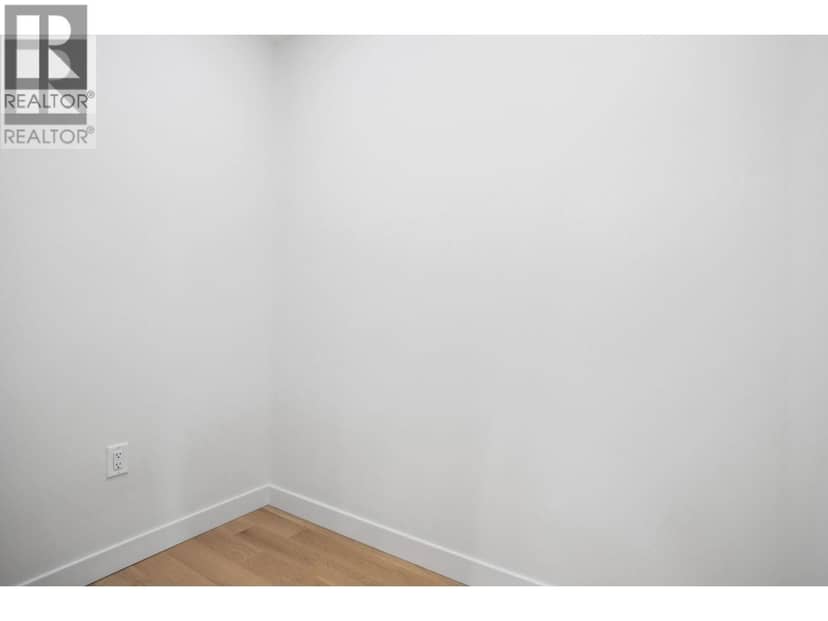 502 239 KEEFER STREET, Vancouver, photo 4