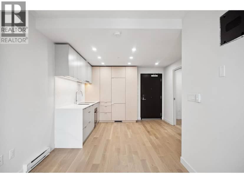 502 239 KEEFER STREET, Vancouver, photo 8