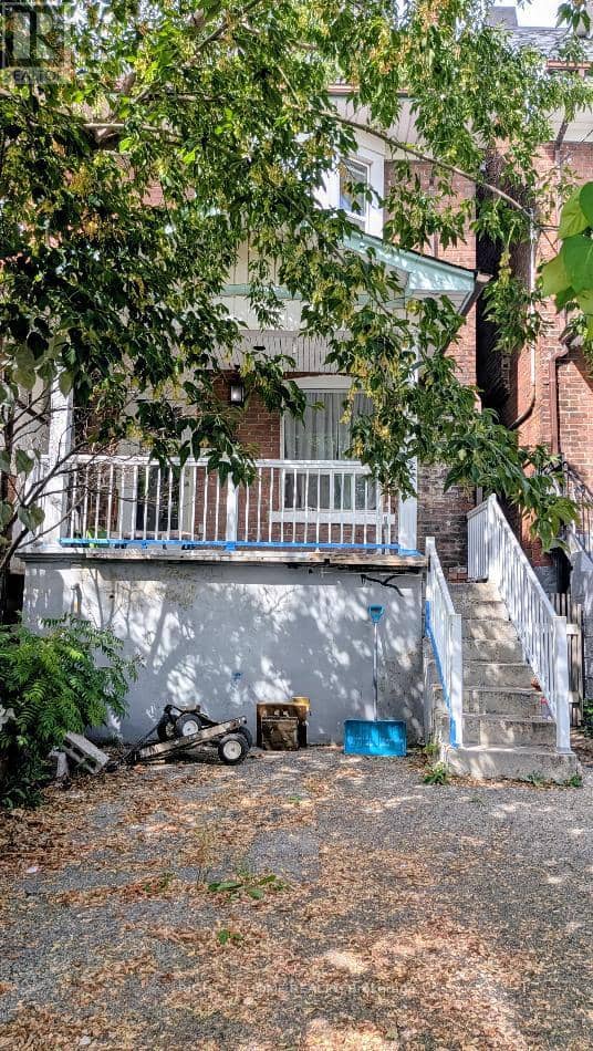 160 Rosemount Avenue, Toronto