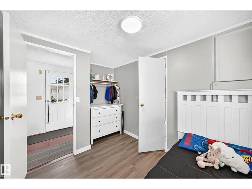 170 Parkland DR — photo 21 of 34