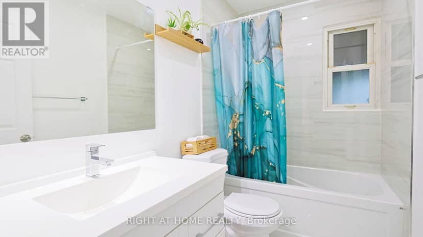 82 Normanhurst Avenue — photo 19 of 40