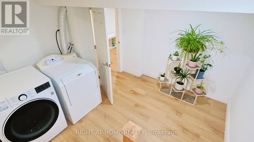 82 Normanhurst Avenue — photo 32 of 40