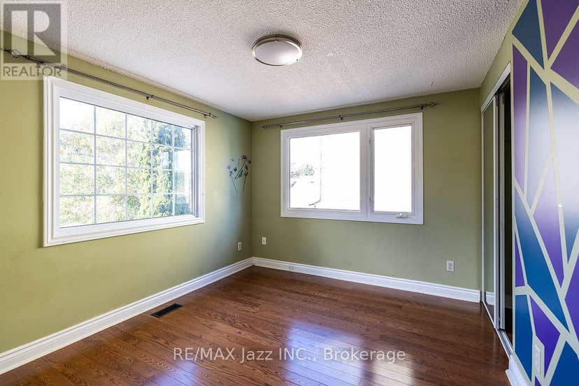 930 White Ash Drive — photo 29 of 39