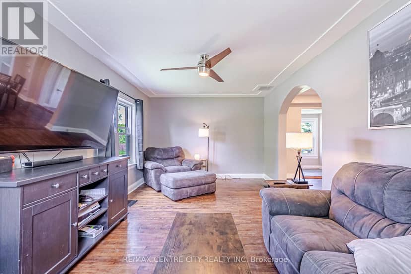 11812 Superior Street — photo 24 of 40