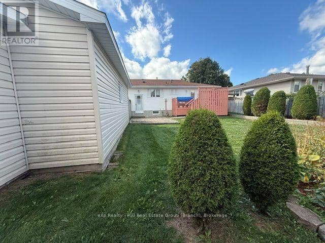 508 Cambrian Crescent — photo 32 of 35
