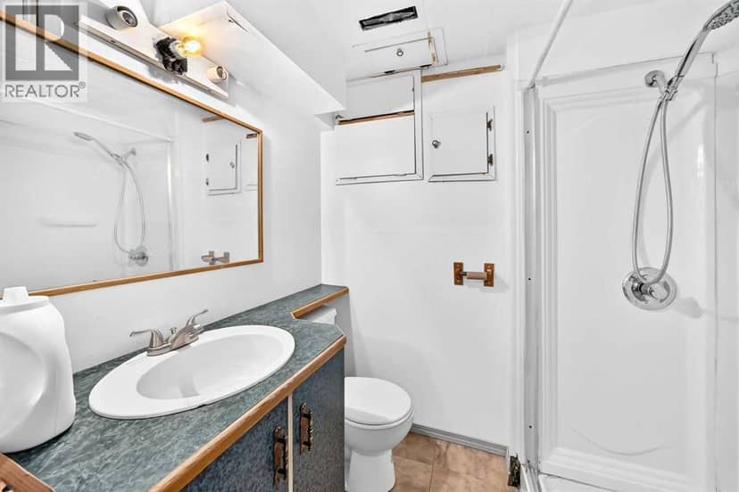 4015 Centre B Street NW — photo 38 of 40