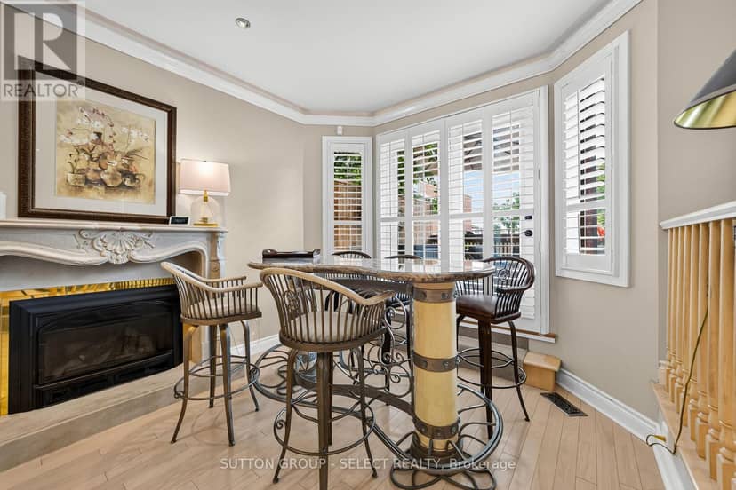 14 - 152 Albert Street — photo 17 of 40