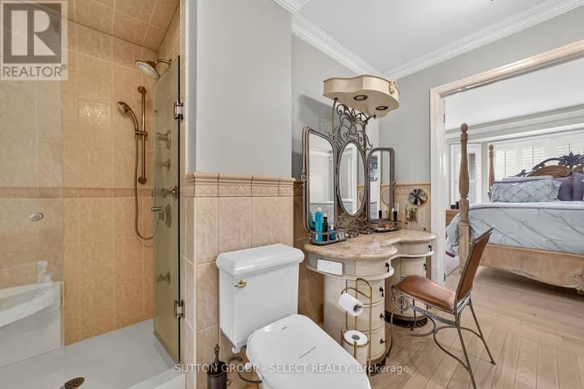 14 - 152 Albert Street — photo 21 of 40