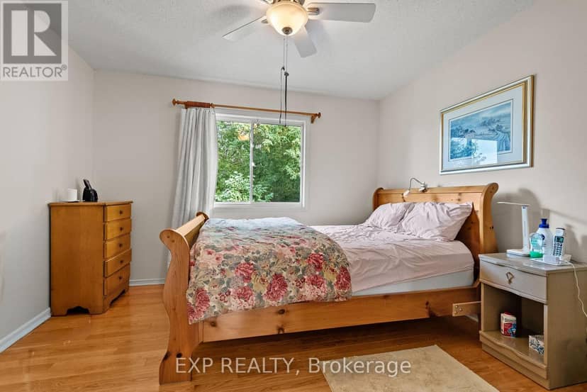 534 Lawler Crescent — photo 18 of 40