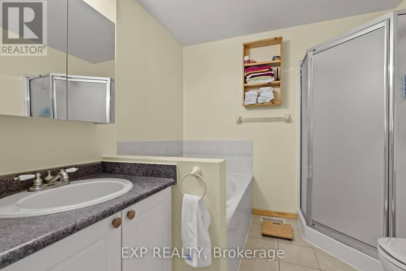 534 Lawler Crescent — photo 26 of 40
