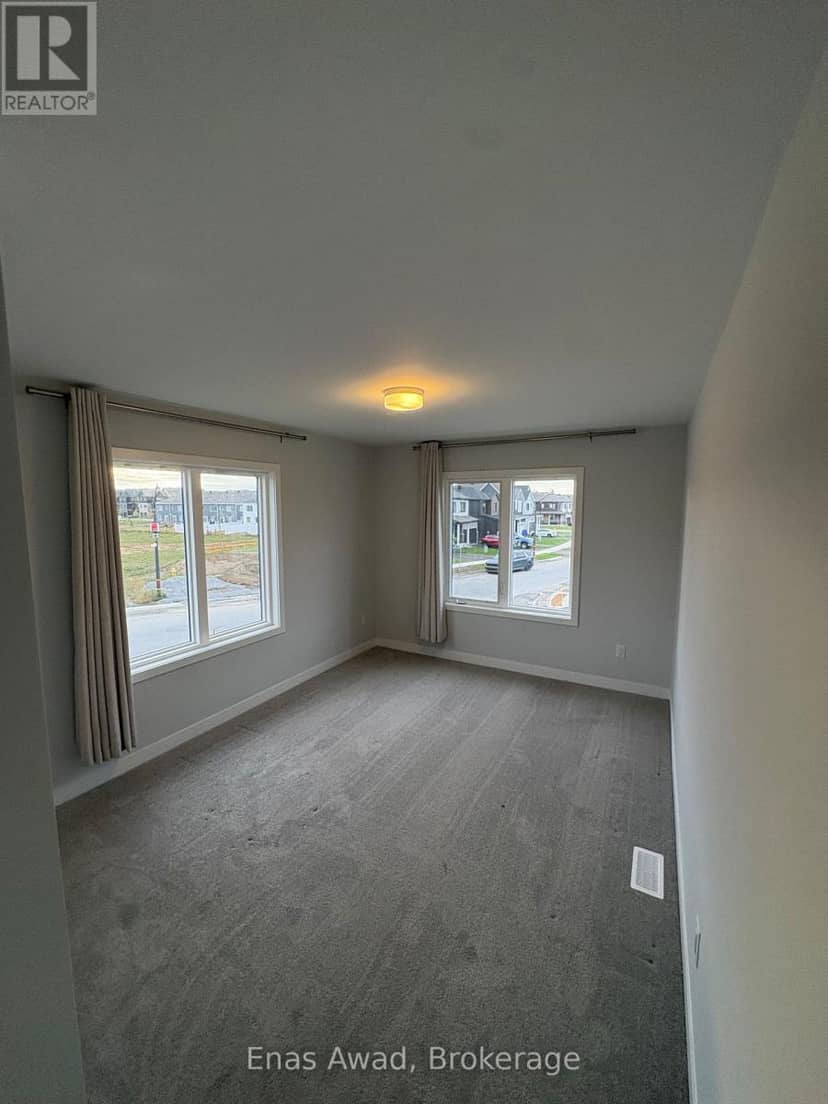 100 Robert Perry Street — photo 15 of 21