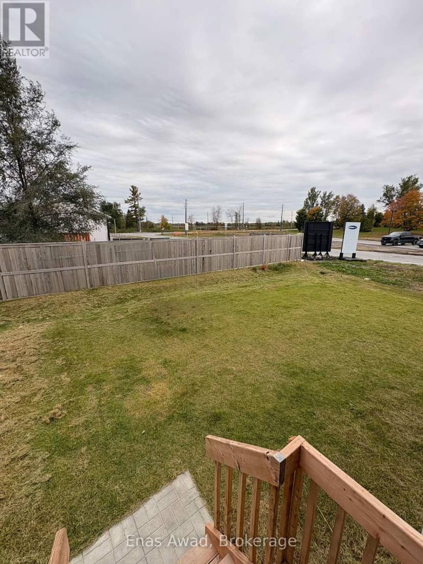 100 Robert Perry Street — photo 17 of 21
