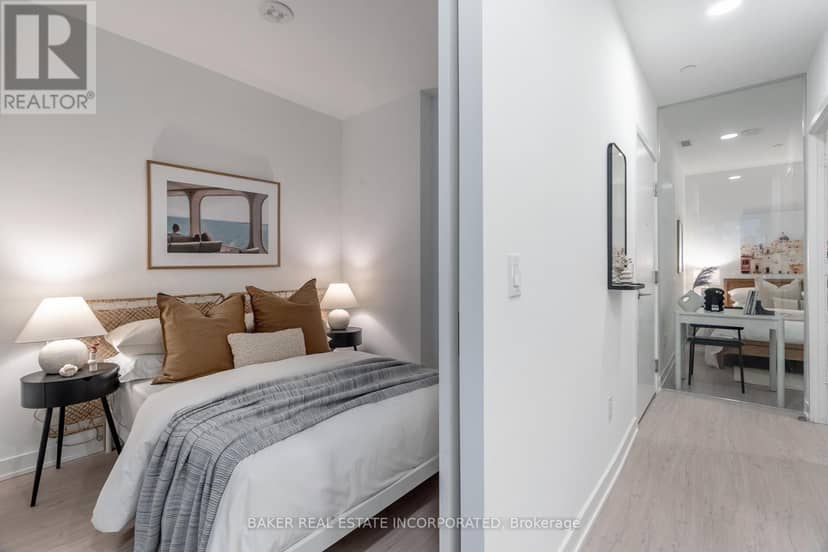 412 - 65 Mutual Street — photo 5 of 17