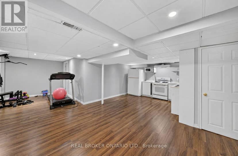 63 Eric Clarke Drive — photo 26 of 38
