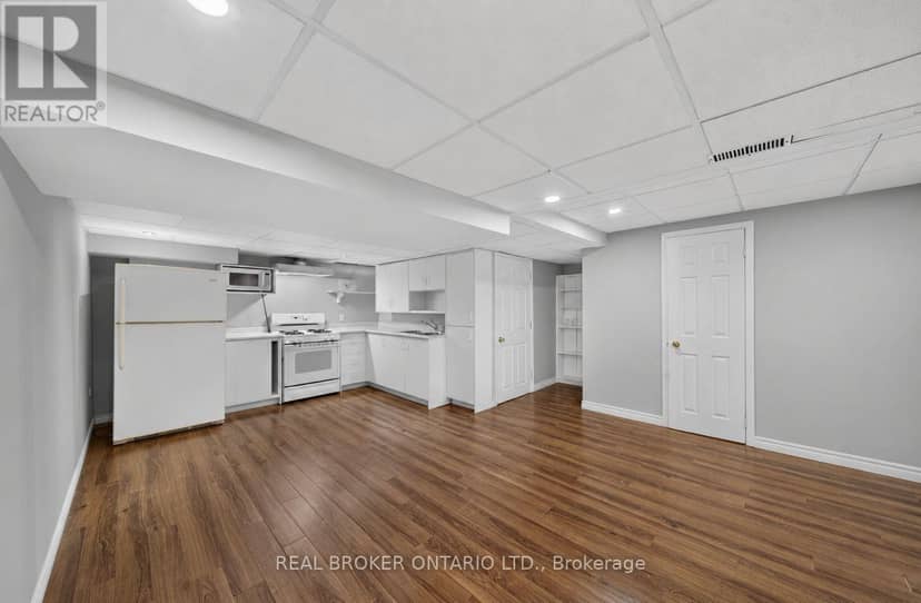 63 Eric Clarke Drive — photo 27 of 38
