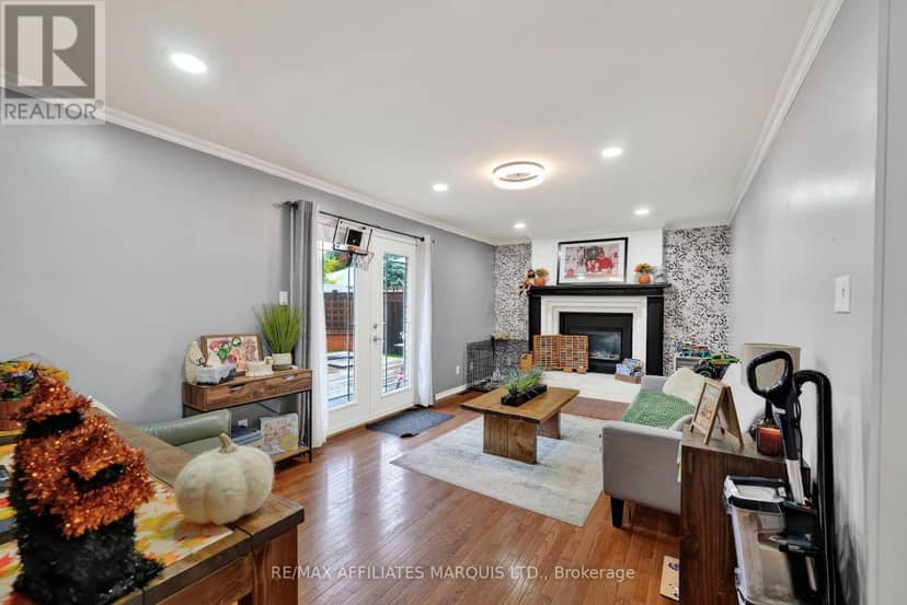 1313 Stormont Drive — photo 11 of 34