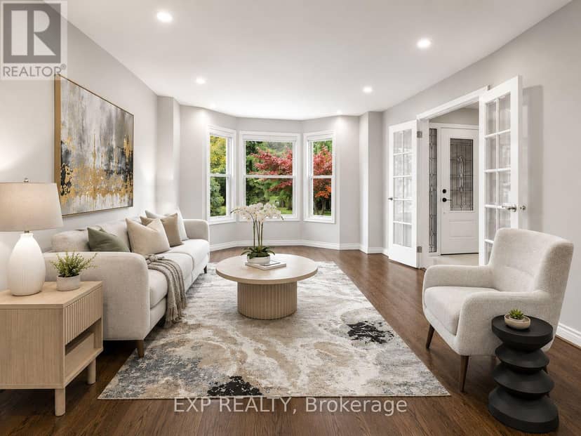16 Wainwright Avenue, Richmond Hill, photo 5