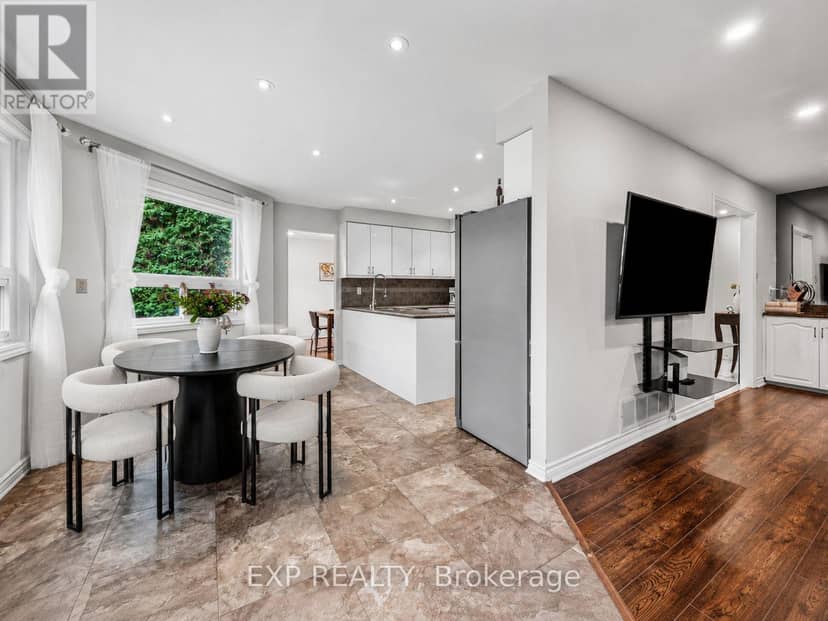 16 Wainwright Avenue — photo 9 of 35