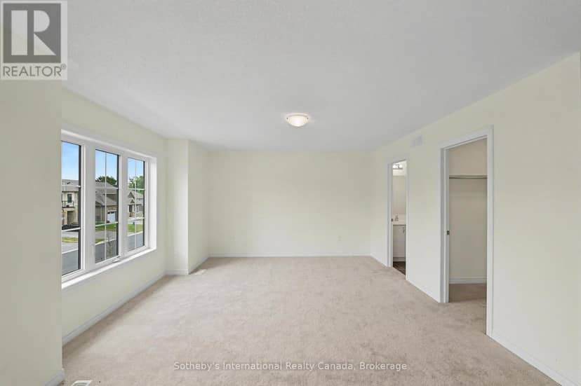 12 Hillcroft Way — photo 17 of 40
